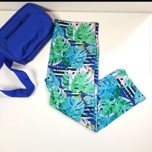 Capri Leggings size S/M